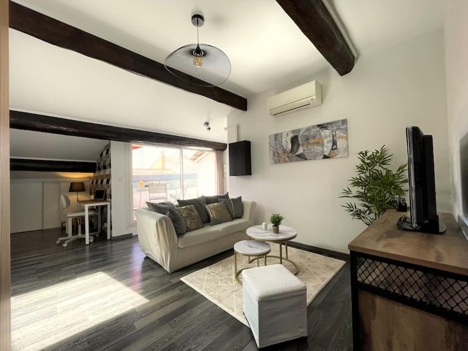 Апартаменты Charme Urbain Sous Les Toits-Terrasse/Clim/Parking Безье Экстерьер фото