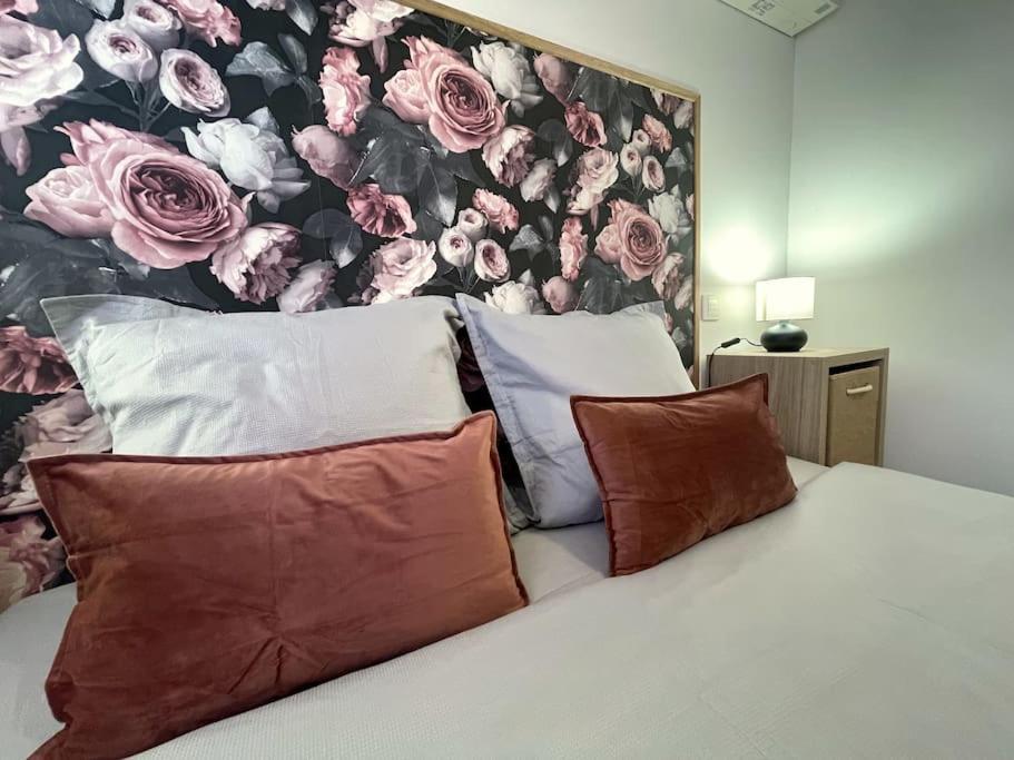 Апартаменты Charme Urbain Sous Les Toits-Terrasse/Clim/Parking Безье Экстерьер фото