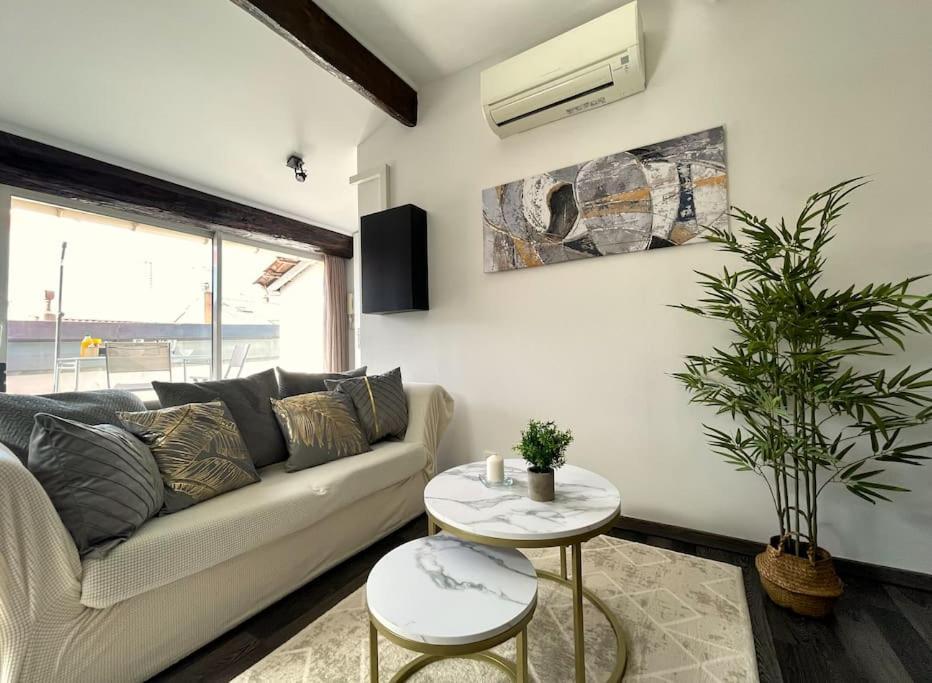 Апартаменты Charme Urbain Sous Les Toits-Terrasse/Clim/Parking Безье Экстерьер фото